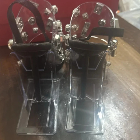 Alexander Wang
Women's Kaia Clear Crystal Stiletto Sandals 38
NEW - Picture 9 of 14